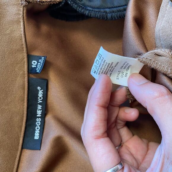 Vintage 90s Briggs New York Tan Faux Suede Blazer Monica Geller Whimsygoth Sz 10 - Picture 8 of 8